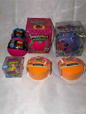 2 Scented Orange Dumplings, 1 Squishy DragonFruit & 1 Duck, 2 Fuzz & Band Balls